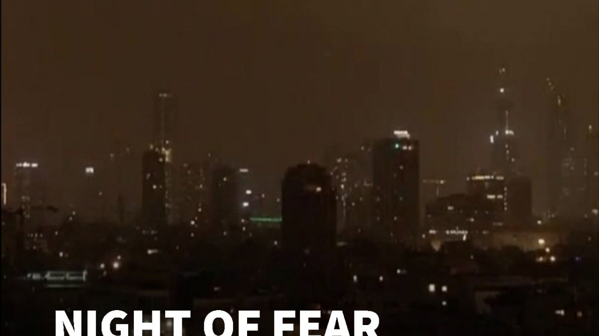 Iran Missile Hits Petah Tikva In Israel | Shocking Strike Caught On Camera