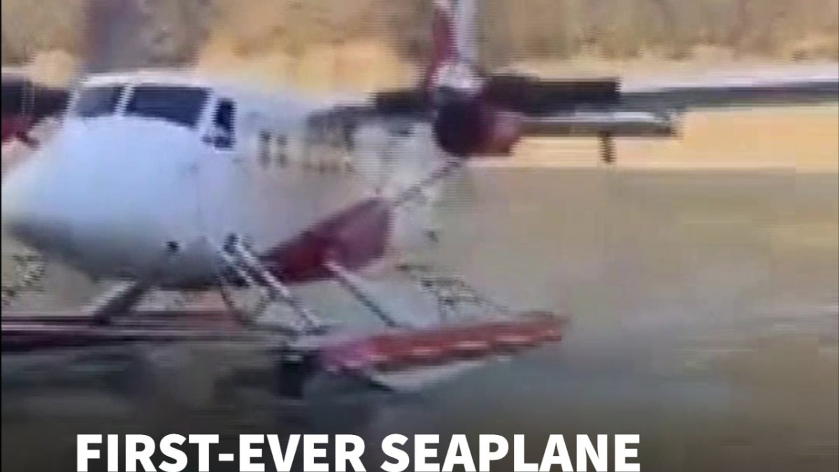 SkyHop Seaplane Trial | Landing & Take-Off On Ganga Barrage