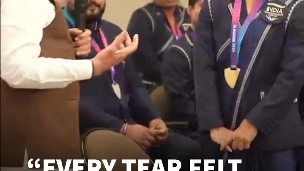 PM Modi’s Candid Conversation With CWG 2026 Gold Medal Winner Mirabai Chanu