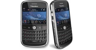 Blackberry gives in, agrees to monitoring of its services
