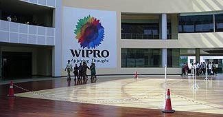 Doha Bank eyes collaboration with Wipro