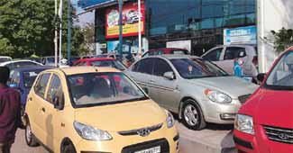 Auto makers revamp strategy to boost sales