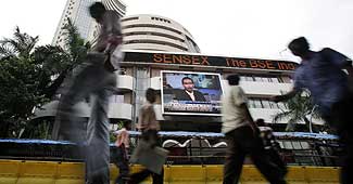 Sensex falls 66 pts on Q1 results
