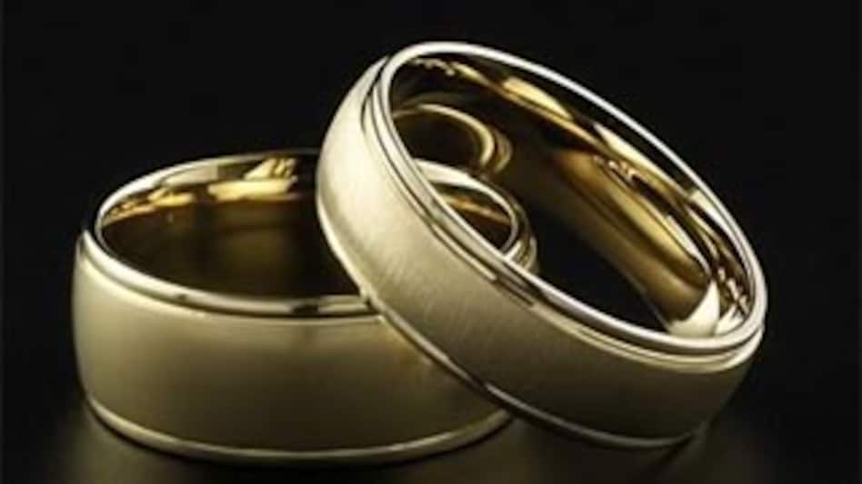Silver surges to Rs 53,700, gold gains Silver surges to Rs 53,700, gold gains