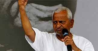 Anna Hazare is Indian cyber-space's flavour of the season