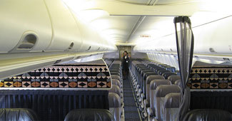 Oil companies cut jet fuel prices Oil companies cut jet fuel prices