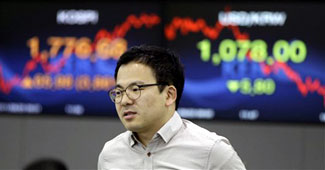 Oil rises to near $89 as global stocks rally