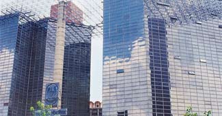 LIC eyeing to expand operations overseas