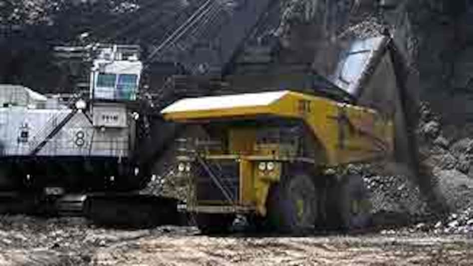 Coal India's net profit surges 74% Coal India's net profit surges 74%