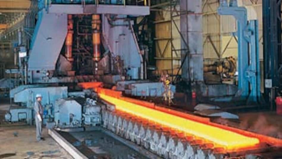 A slew of factors is expected to slow down manufacturing sector in Q3. A slew of factors is expected to slow down manufacturing sector in Q3.