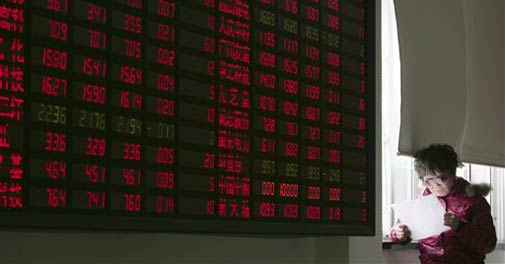 Asian stocks fall on US economic growth falls short, uncertainty over Greece's debt crisis