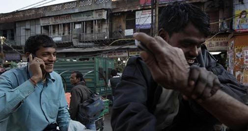 S Tel may shut shop; helps users switch to other operator