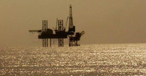 Oil prices hover above $106 in Asia as Iran tensions mount