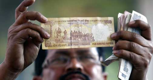 Behind rupee's rise and fall - BusinessToday