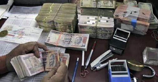 FY13 fiscal deficit narrows to 4.89 per cent of GDP on higher revenues