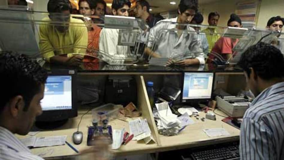 Aditya Birla Nuvo to seek banking licence Aditya Birla Nuvo to seek banking licence