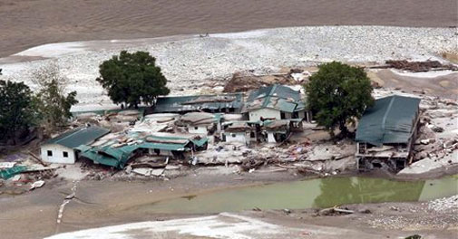 Uttarakhand CM urges banks to speed up claims settlement to flood victims