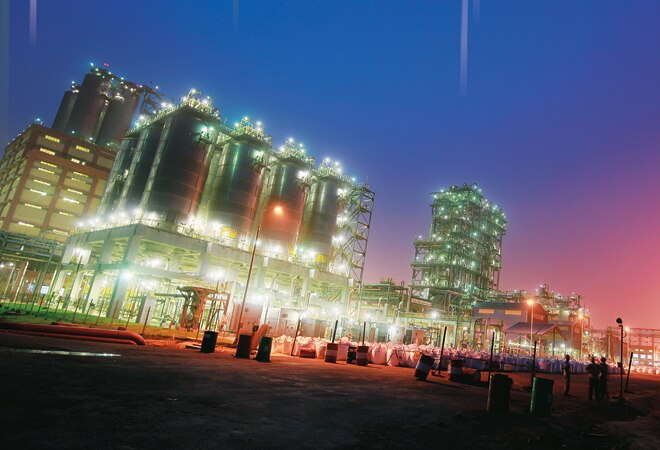 An Indian Oil refinery in Panipat. While most PSUs have done badly, IOC is one of the few which have risen - albeit marginally - in the BT 500 rankings this year. <em>Photo: Vivan Mehra</em> An Indian Oil refinery in Panipat. While most PSUs have done badly, IOC is one of the few which have risen - albeit marginally - in the BT 500 rankings this year. <em>Photo: Vivan Mehra</em>