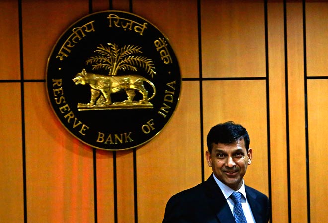 Raghuram Rajan meets Chidambaram; discusses economic situation