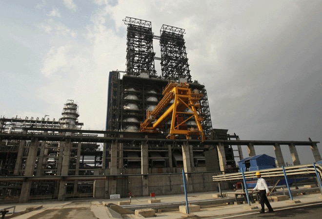 Iran oil: Oil firms seek clarity on payment in Euros