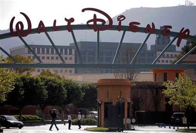 Disney Q4 profit rises but pay TV unit underwhelms