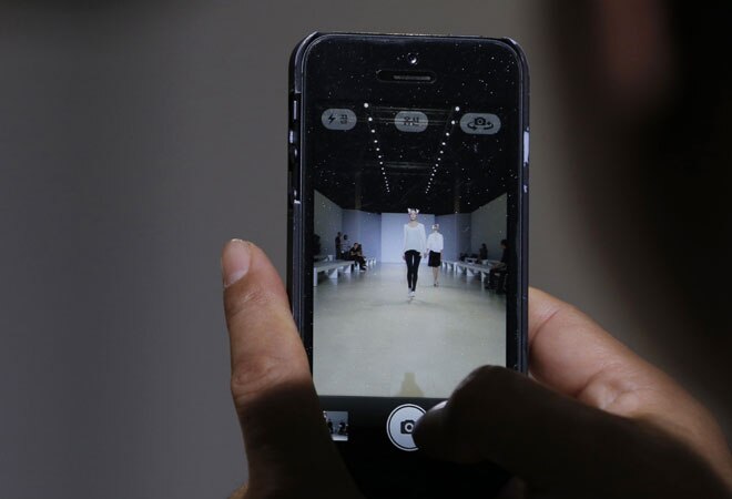 Typo case makes iPhone a BlackBerry clone