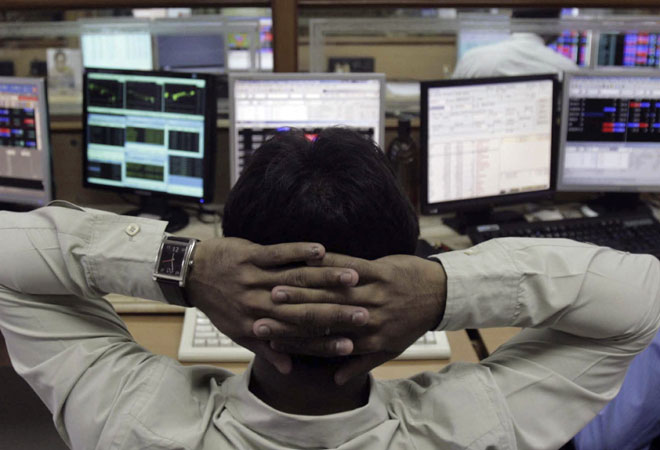 BSE Sensex gains 173 points on easing inflation, fag-end buying