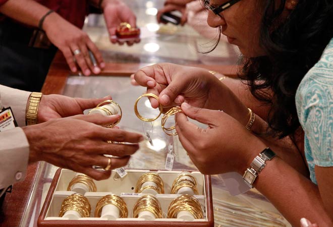 India's gold demand up 13% at 975 tonnes in 2013: Report