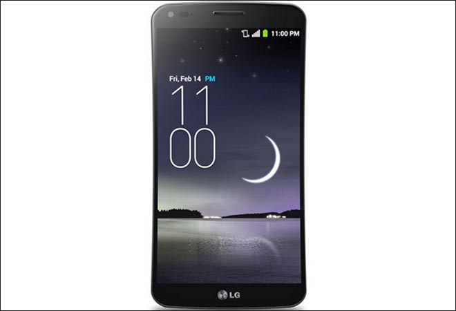 LG launches G Flex at Rs 69,999 in India