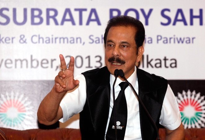 Subrata Roy says he is not absconding, urges SC to put him under house arrest