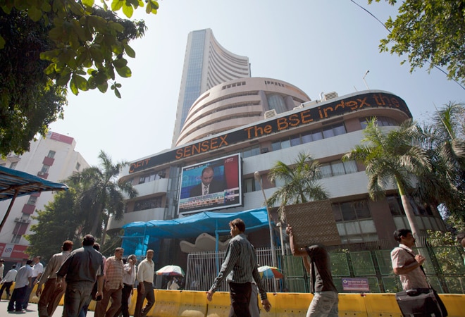 Sensex, Nifty log best rise in 7 weeks on easing Ukraine tension Sensex, Nifty log best rise in 7 weeks on easing Ukraine tension