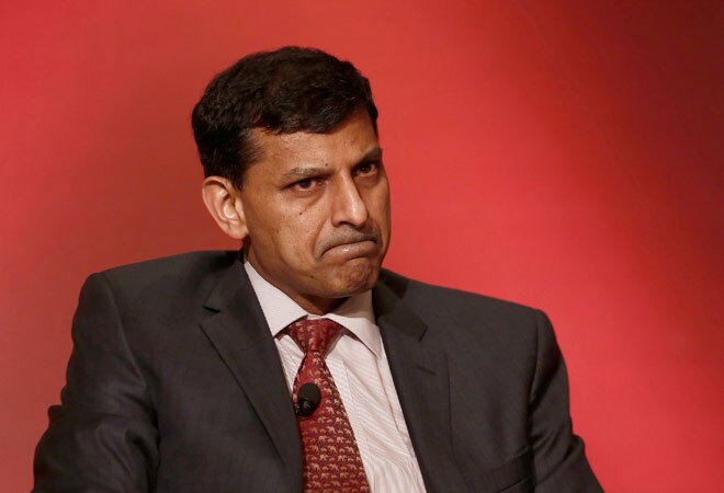 RBI policy committee advised Raghuram Rajan to hold rates in April