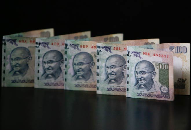 Yashwant Sinha suggests how to stop black money inflows Yashwant Sinha suggests how to stop black money inflows