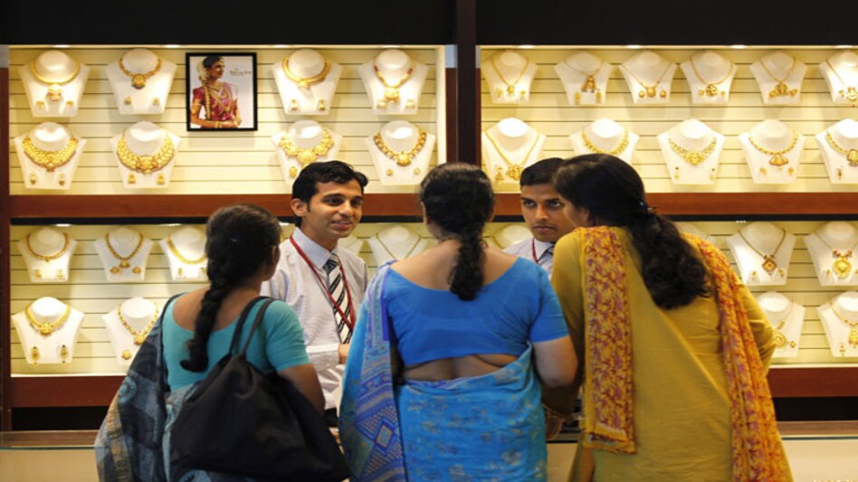 Gold prices recover on wedding season demand; silver remains weak Gold prices recover on wedding season demand; silver remains weak