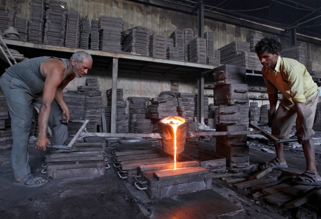 Indian economy to grow by 5 pc in 2014: UN report Indian economy to grow by 5 pc in 2014: UN report