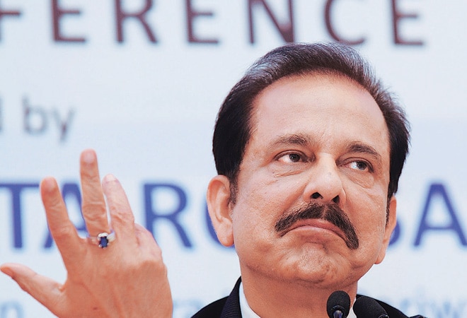 Sahara offers to sell iconic hotels to repay investors