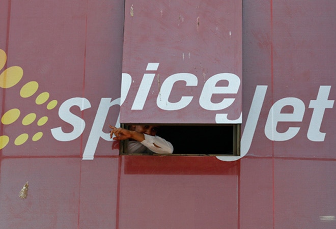 SpiceJet likely to get Rs 1,200 cr lifeline SpiceJet likely to get Rs 1,200 cr lifeline