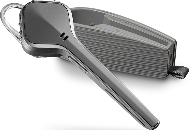 Plantronics Voyager Edge is a smart headset with outdated design Plantronics Voyager Edge is a smart headset with outdated design