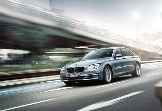 BMW launches ActiveHybrid 7 sedan in India BMW launches ActiveHybrid 7 sedan in India