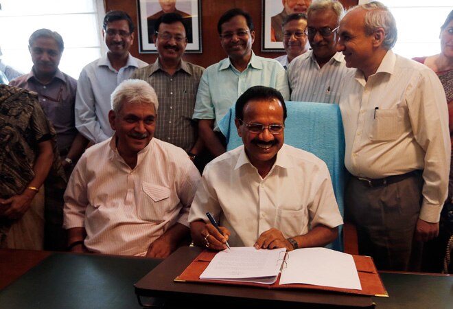 Railway Minister DV Sadananda Gowda (Photo: Reuters)