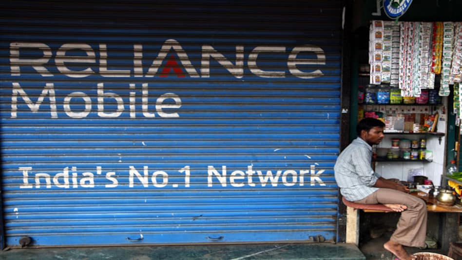 Reliance Communications receives Rs 650 crore from promoter group Reliance Communications receives Rs 650 crore from promoter group