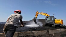 Govt urges Supreme Court to not cancel 40 coal mines Photo: Reuters