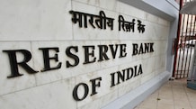 RBI seen holding rates until Q2 2015, then ease: Poll (Photo: Reuters)
