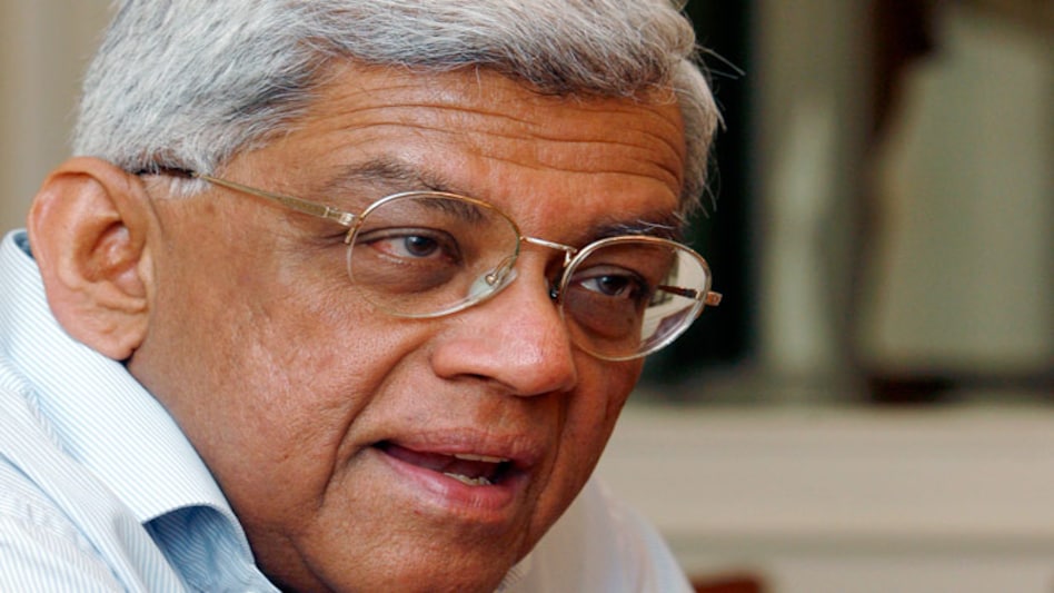 File picture of Deepak Parekh (Source: Reuters) File picture of Deepak Parekh (Source: Reuters)