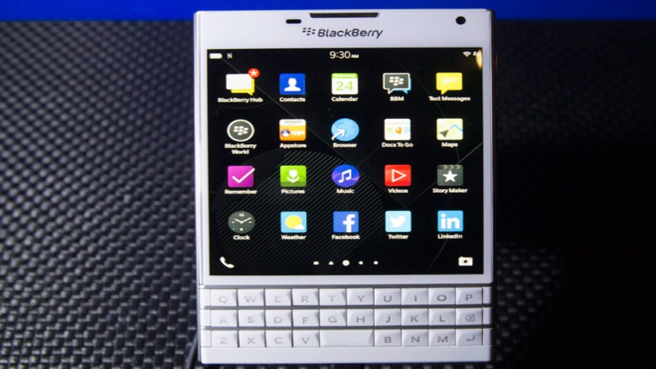 BlackBerry Passport (Photo: Reuters) BlackBerry Passport (Photo: Reuters)