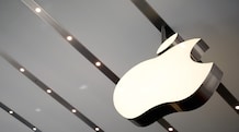 Apple market cap crosses $700 bn for first time, signs big solar power deal (Photo: Reuters)