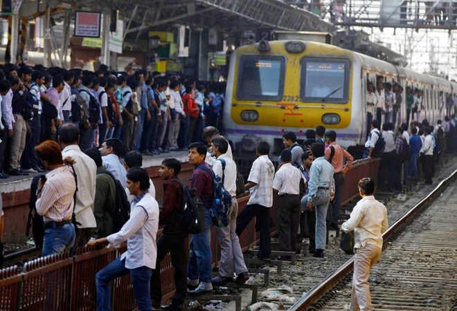 Railway Budget 2015: Suresh Prabhu unveils key goals, drivers