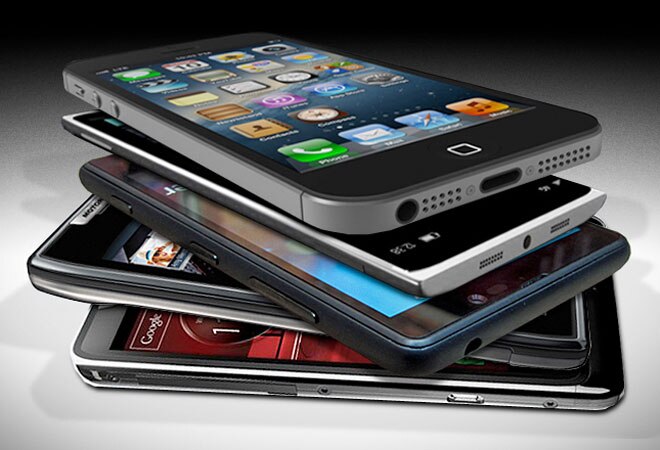 India to have 651 mn smartphones, 18.7 mn tablets by 2019: Cisco India to have 651 mn smartphones, 18.7 mn tablets by 2019: Cisco