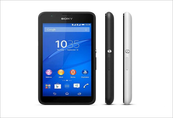 Sony unveils Xperia E4g Dual smartphone at Rs 13,290 Sony unveils Xperia E4g Dual smartphone at Rs 13,290