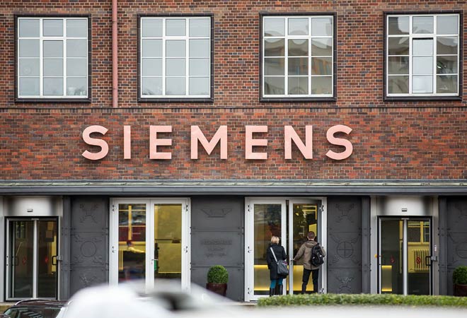 Siemens to cut 4,500 more jobs Siemens to cut 4,500 more jobs